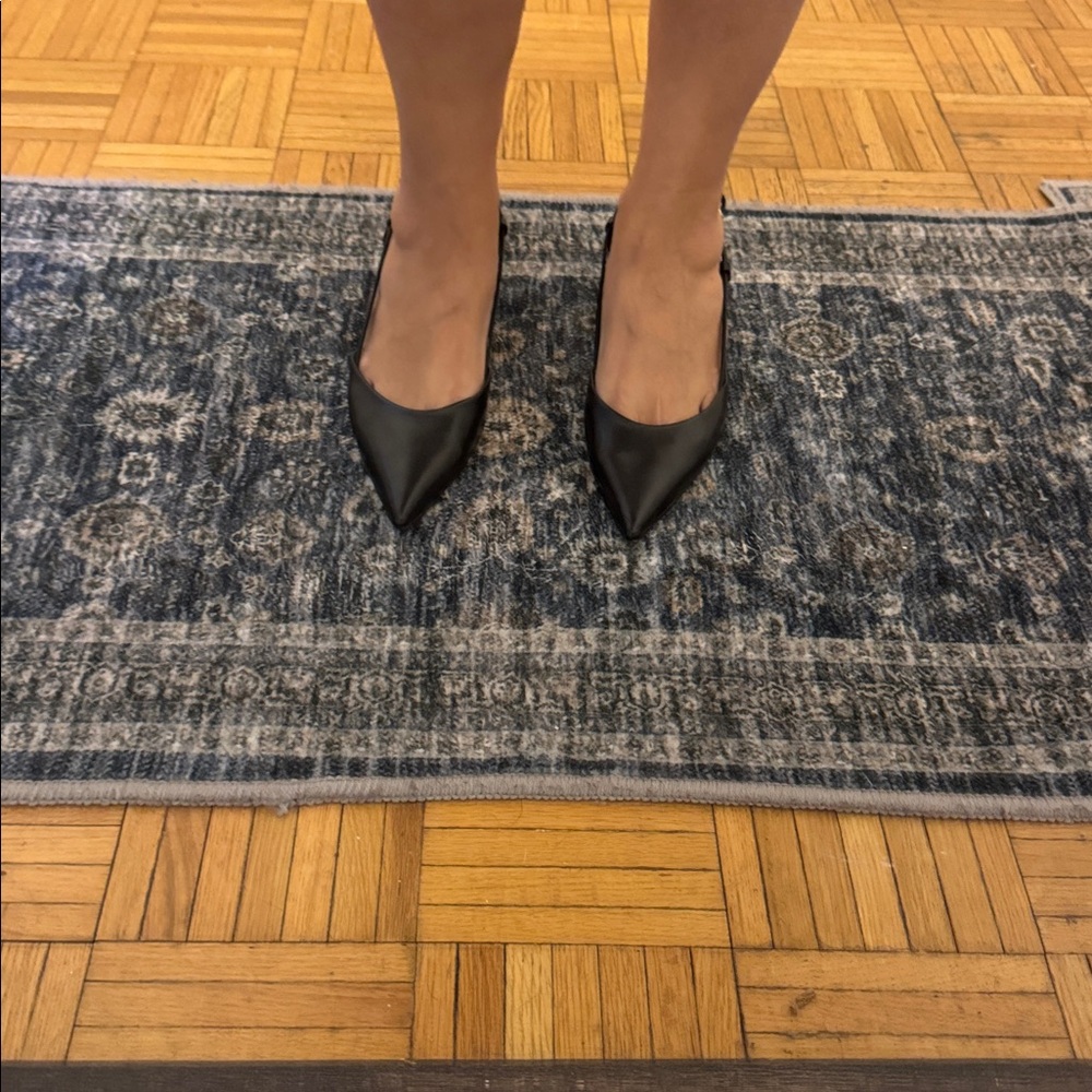 Nine West Black Pointed Toe Low Heels - Picture 12 of 14